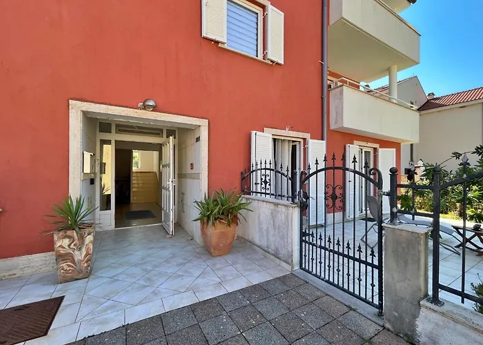 Apartman By The Sea Cizici, Krk - 24374 Cizici